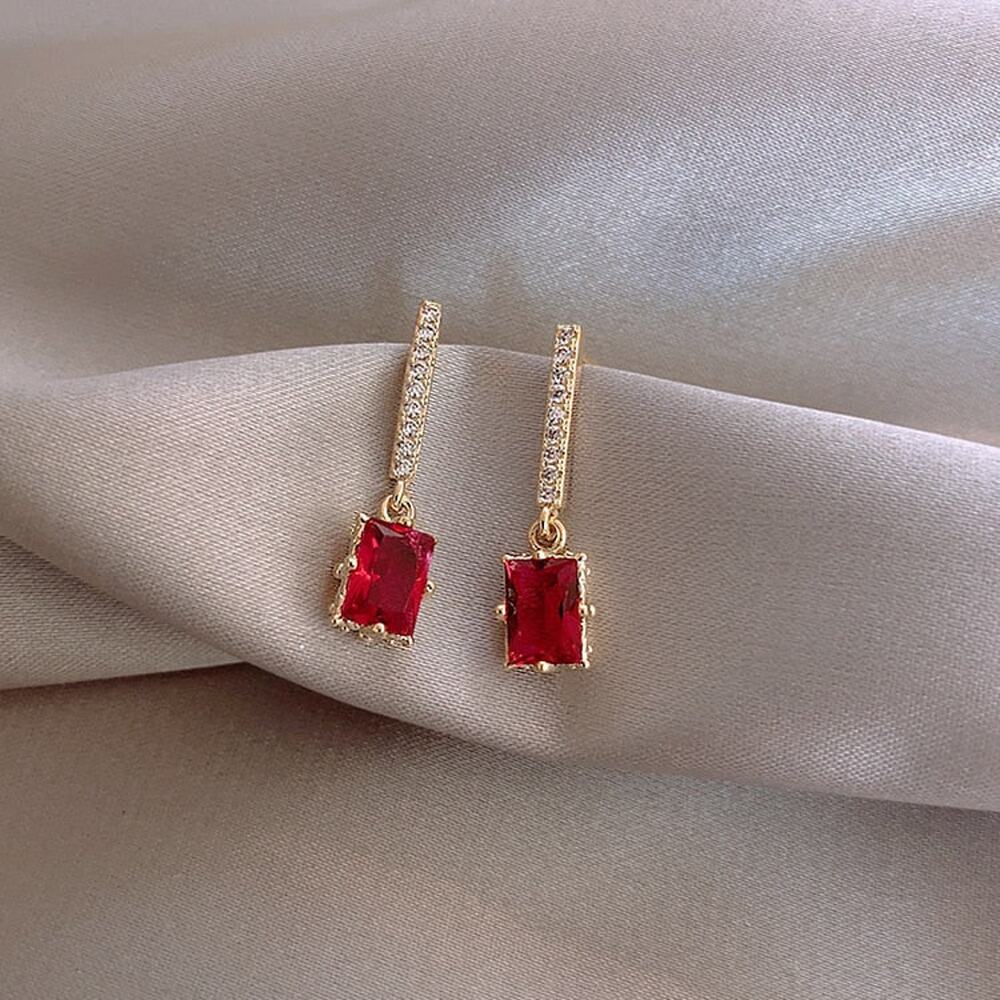 Arissa Gold Red Dainty Earrings 2-M-8-01